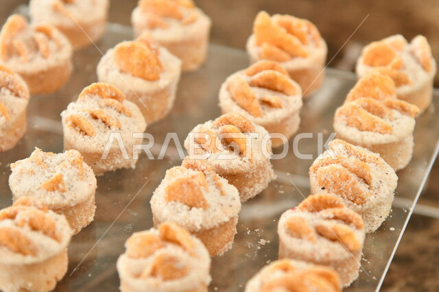 Hospitality distributions of salty crackers, occasion and reception distributions, salted biscuits, hospitality in small sizes, hospitality.