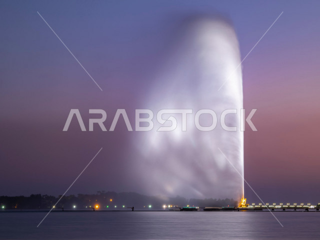نافورة الملك فهد في البحر الأحمر, نافورة جده, أطول نوافير العالم, منظر رائع لنافورة جده في الليل, معالم سياحيه في جده, السياحه في المملكه العربيه السعوديه