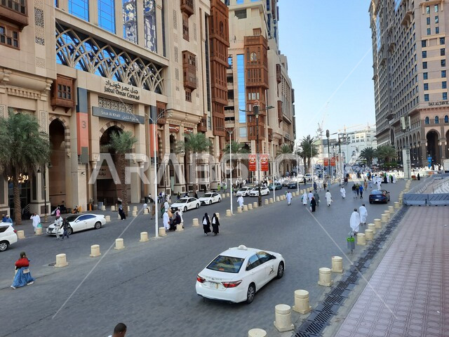 ابراج شركة جبل عمر للتطوير في مكة المكرمة بالمملكة العربية السعودية، الابراج وناطحات السحاب، فنادق ومنتجعات كونراد في قلب المدينة المقدسة، سوق الخليل داخل مجمعات جبل عمر، فنادق وأبراج مكة، ابراج مكة هيلتون، السياحة في السعودية