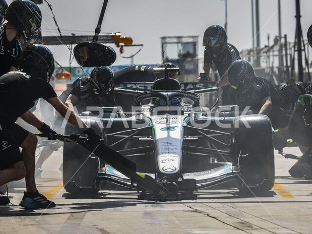 63 RUSSELL George (gbr), Mercedes AMG F1 Team W16, action during the ...