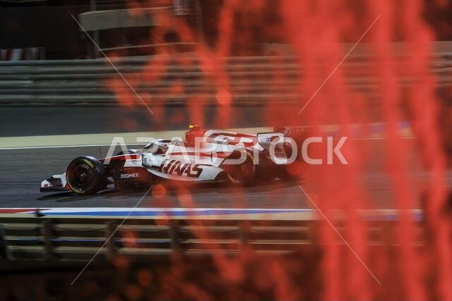 87 BEARMAN 'Ollie' Oliver (gbr), Haas F1 Team VF-25 Ferrari, action ...
