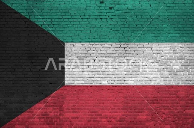 علم عمان مرسوم بألوان طلاء ساطعة على جدار تجصيص قديم بارز عن قرب. لافتة ...