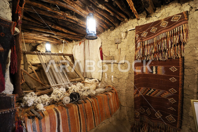 اعمل غزل النسيج، اشغال وحرف يدوية، غزل النسيج والصوف، متحف، حرف سعودية تاريخية قديمة، اعمال تراثية قديمة