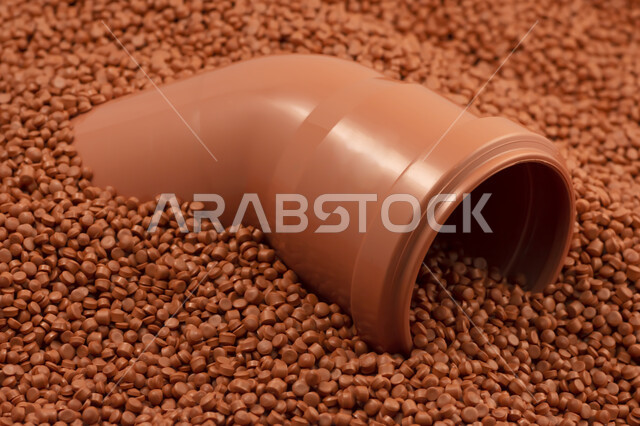 قطع مواسير بلاستيك ، التمديدات الصحية وتوصيل المياه الحار والبارد ، وصلات مواسير بلاستيك ، مواسير ووصلات وأنابيب