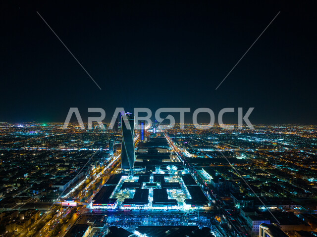 مدينة الرياض ليلا، الأبراج وناطحات السحاب، عاصمة الرياض، معالم الرياض السياحية الشهيرة في المملكة العربية السعودية، أفق مدينة الرياض، صورة جوية من الأعلى على طريق الملك فهد بالرياض، برج المجدول