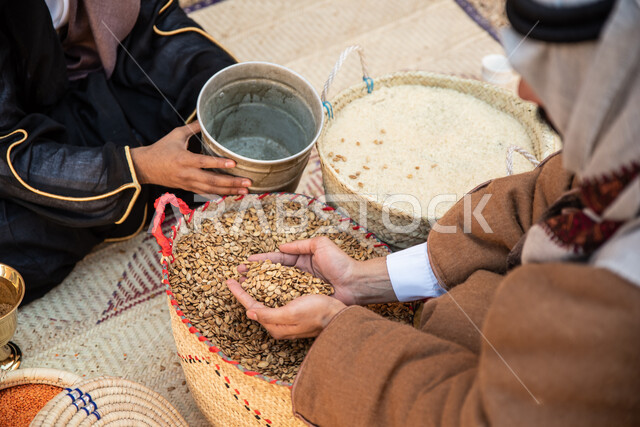 أعمال وصناعات يدوية ، احياء التراث الشعبي الخليجي ، يوم التأسيس السعودي ، تأسيس المملكة 1727م ، السعودية القديمة ، أسواق شعبية قديمة