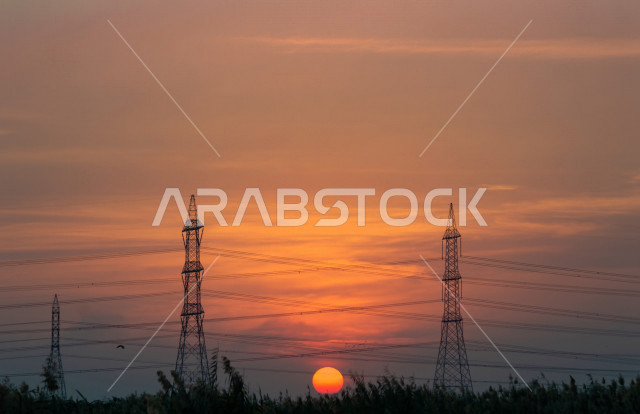 محطة الكهرباء في جدة بوضع الغروب ، طاقة كهربائية