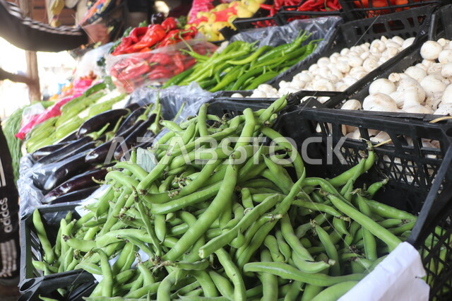 اسواق بيع الخضراوات والفواكة ، الاحتياجات المنزلية ، السلع والمواد الغذائية ، الخضراوات الطازجة ، الفواكة الطازجة