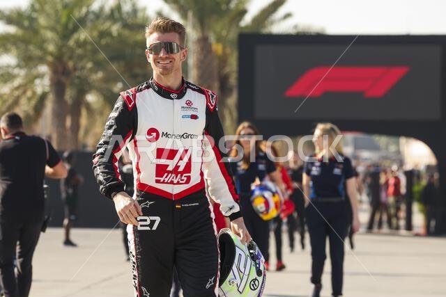 HULKENBERG Nico (ger), Haas F1 Team VF-24 Ferrari, STEINER Gunther ...