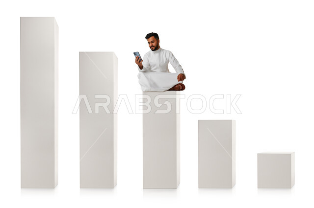  رسومات بيانية ثلاثية الأبعاد يجلس عليها رجل عربي سعودي خليجي يقوم بإستخدام الهاتف المحمول , استخدام التقنية الحديثة في العمل عن بعد , البورصة , خلفية بيضاء .