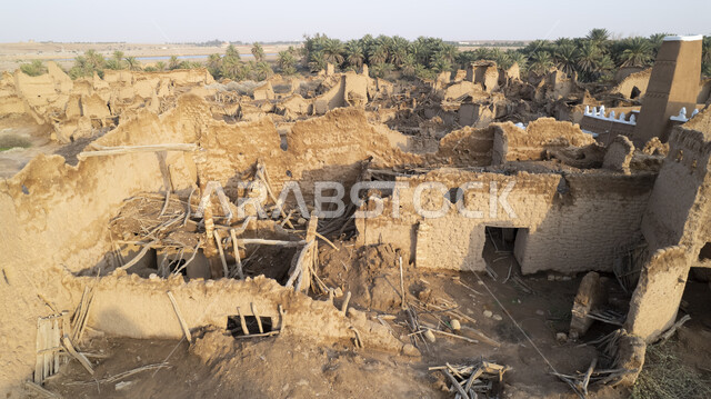 بيوت تراثية طينية قديمة في المملكة العربية السعودية،  معالم تاريخية وأثرية قديمة، القرى والمدن التاريخية، بيوت اثرية، منازل قديمة محطمة