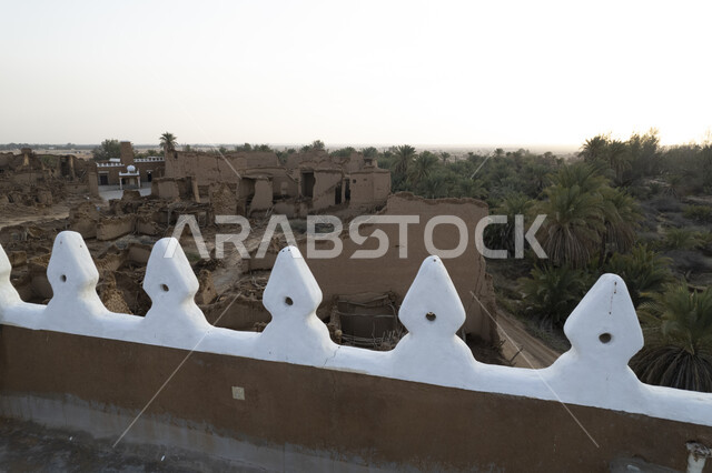 بيوت تراثية طينية قديمة في المملكة العربية السعودية،  معالم تاريخية وأثرية قديمة، القرى والمدن التاريخية، بيوت اثرية، منازل قديمة محطمة