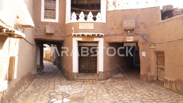 A picture of old mud buildings in the Kingdom of Saudi Arabia, ancient historical and archaeological landmarks, ancient ancient houses, historical villages and cities, old houses