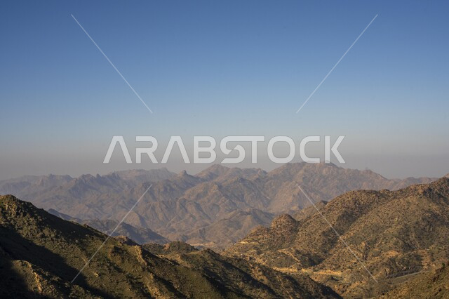 جبال الطائف في المملكة العربية السعودية ، المرتفعات الجبلية ، الطبيعة الجبلية في مدينة الطائف