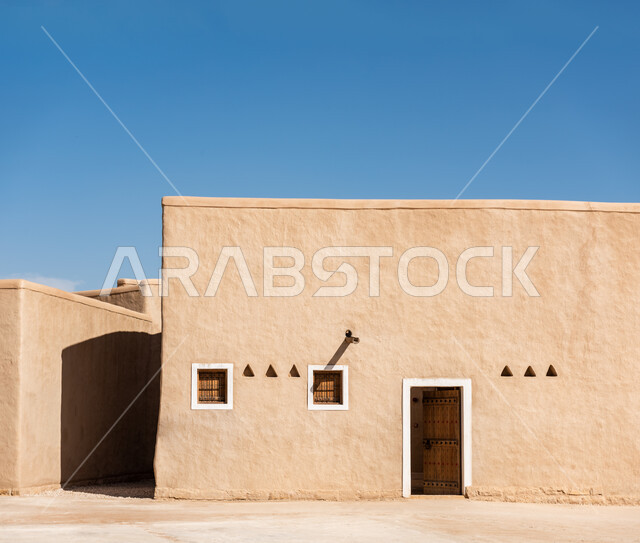  مباني تراثية قديمة من الطين في المملكة العربية السعودية ، مباني أثرية تاريخية ، يوم التأسيس السعودي, يوم بدينا, ذكرى تأسيس الدوله السعوديه الأولى 1727م, المدينة التاريخية بتصميم معماري شعبي قديم