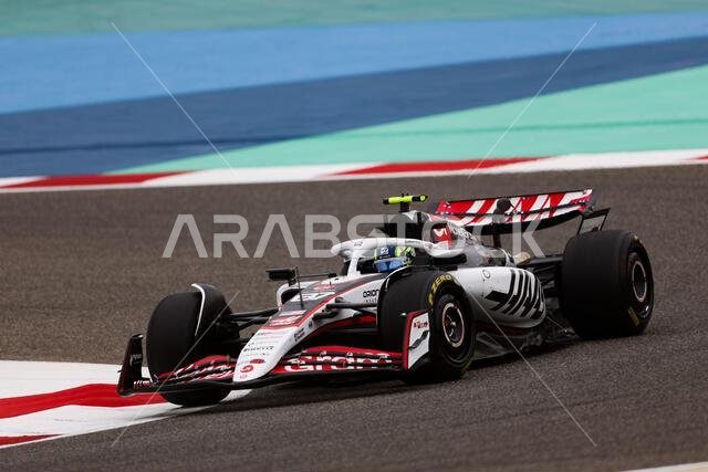 27.02.2025, Bahrain International Circuit, Sakhir, Formula 1 Test ...