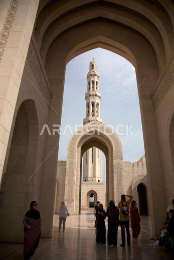 ornate door sultan qaboos grand mosque muscat oman middle east - Photo