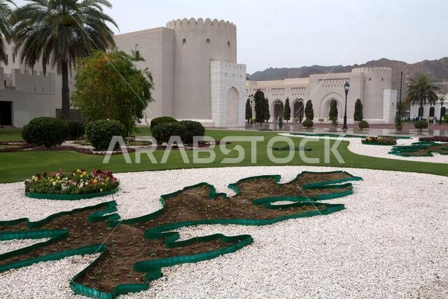 Bus Stop outside Azaiba Gardens Apartments Muscat Oman - Photo