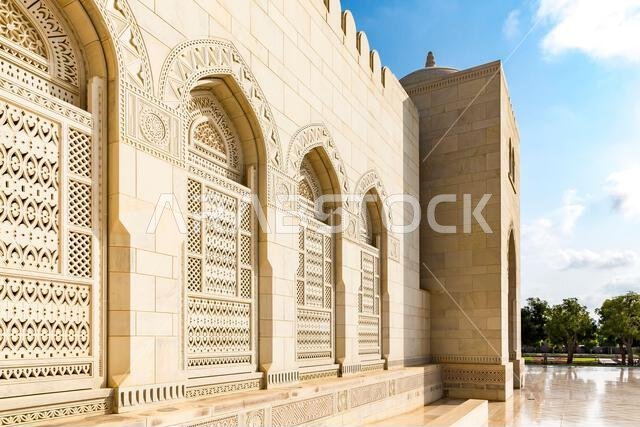 Minaret, Sultan Qaboos Grand Mosque, Muscat, Muscat, Oman, Arabian ...
