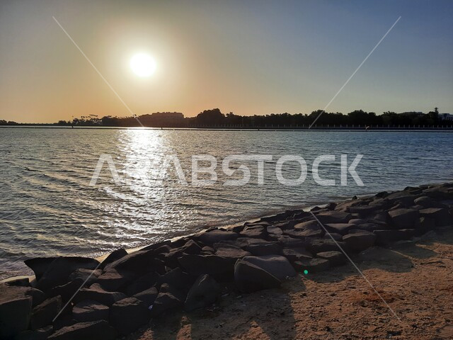 Aesthetic image of the Red Sea beach in Jeddah, Saudi Arabia at sunset, nature background, recreational tourist places, calm and beauty of the sea, Jeddah Corniche at sunset, sunset on the beach of Jeddah