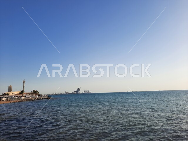 البحر الأحمر في مدينة جدة بالمملكة العربية السعودية  ، خلفية الطبيعة ، هدوء وجمال البحر ، بحر كورنيش جدة
