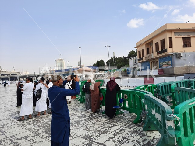 مكان ولادة النبي محمد صلى الله عليه وسلم في مكة المكرمة بالمملكة العربية السعودية ، دار مولد النبي محمد في شعب بني هاشم ، مكتبة مكة المكرمة في الوقت الحاضر