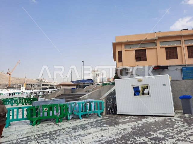 مكان ولادة النبي محمد صلى الله عليه وسلم في مكة المكرمة بالمملكة العربية السعودية ، دار مولد النبي محمد في شعب بني هاشم ، مكتبة مكة المكرمة في الوقت الحاضر