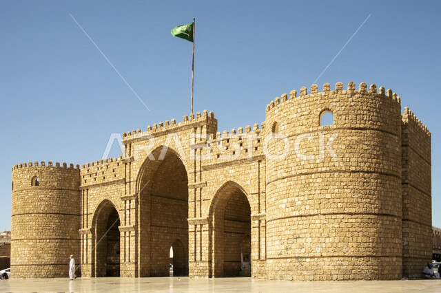 باب مكه في جدة ، معالم أثريه في مدينة جدة بالمملكة العربية السعودية ، المدينة التاريخية في جدة بتصميم معماري عربي وإسلامي قديم ، اماكن سياحية