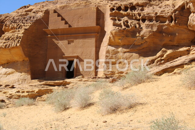 التشكيلات الصخرية في محافظة العلا في السعودية، الطبيعة الصحراوية، المناطق الصحراوية في السعودية، المرتفعات الجبلية، القمم والجبال الصخرية، أماكن سياحية طبيعية، معالم اثرية تاريخية قديمة