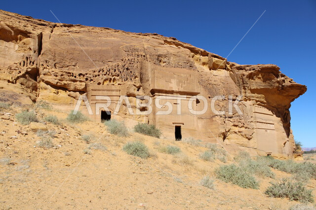 التكوينات الصخريه الطبيعيه في محافظة العلا بالسعودية، المناطق الصحراوية، معالم اثرية تاريخية قديمة في العلا، الجبال الصخرية الطبيعية، المرتفعات الجبلية، الطبيعة الصحراوية، اماكن سياحية