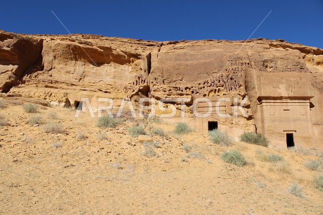 التكوينات والتشكيلات الصخريه في محافظة العلا في المملكة العربية السعودية، المناطق الصحراويه، معالم أثرية تاريخية قديمه، الطبيعة الصحراوية، الجبال الصخريه الطبيعية، أماكن سياحية