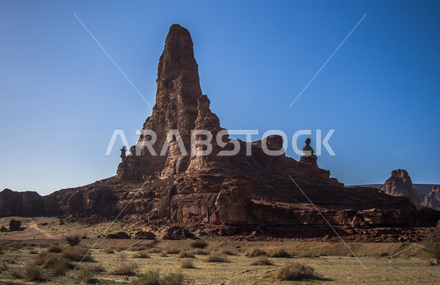 معالم أثرية تاريخية قديمه، التكوينات الصخرية الطبيعية في العلا في المملكة العربية السعودية، المرتفعات الجبلية، المناطق الصحراوية، القمم الصخريه، أماكن سياحية في السعوديه، الطبيعة الصحراوية