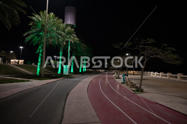 إطلالة كورنيش الخبر في المنطقة الشرقية ،  المملكة العربية السعودية ، أماكن سياحية ترفيهية ، السياحة في السعودية  ، معالم سياحية مشهورة.