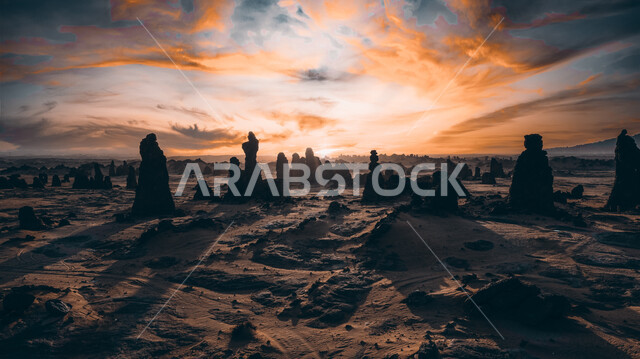 التكوينات الصخرية في محافظة العلا في المملكة العربية السعودية وقت غروب الشمس، محمية الغراميل، المناطق الصحراوية، معالم اثرية تاريخية، الطبيعة الصحراوية، اماكن سياحية