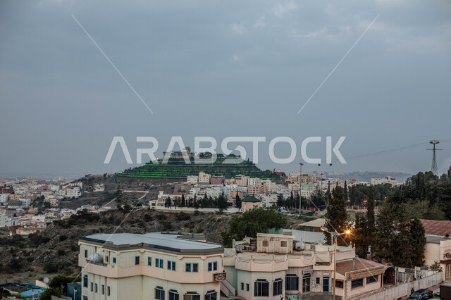 مدينة أبها , منتزه الجبل الأخضر السياحي , جنوب المملكة العربية السعودية ...