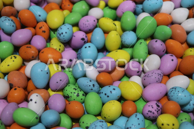 صورة مقربة لضيافة العيد, حلويات وسكريات, ملبس مغطى بالسكريات الملونة, تحلاية .