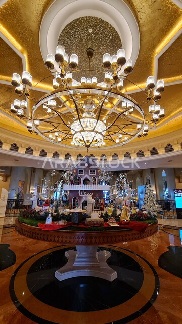 Interior designs and decorations, an interior picture of the Shangri-La Hotel in Abu Dhabi, United Arab Emirates, hotels and tourist resorts, Abu Dhabi landmarks, tourist places in the Emirates