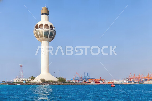 المنارة البيضاء كاوست في مدينة ثول في المملكة العربية السعودية، جمالية البحر و الفن الهندسي المعماري, منارة جامعة الملك عبد الله, برج مراقبة المرور, دليل لإرشاد السفن و البحارة في الليل.