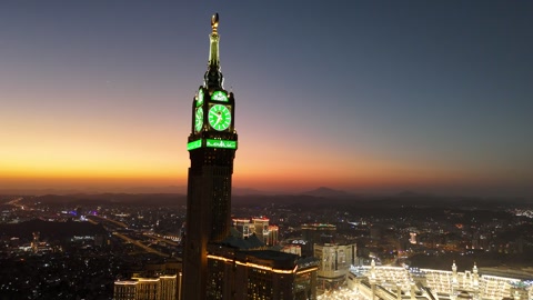 منظر جوي لمكة رمضان، مدينة مكة المكرمة، برج الساعة المسجد الحرام الكعبة 4K