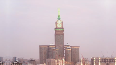 Timelapse of sunset on the Royal Clock Tower building in Mecca