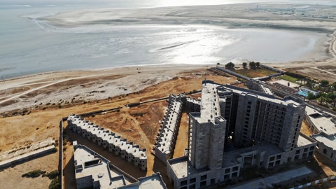 منظر جوي لموقع بناء في ينبع، المملكة العربية السعودية