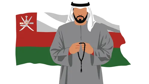 العبادة والتقرب الى الله، القيام بالورد اليومي، مفهوم الرجولة والثقة بالنفس, رجل عربي خليجي عماني يرتدي الدشداشة والغترة يحمل بيده السبحة، الأناقة والاهتمام بالمظهر الخارجي، خلفية بيضاء مع علم سلطنة عمان، فيكتور اليستريتور