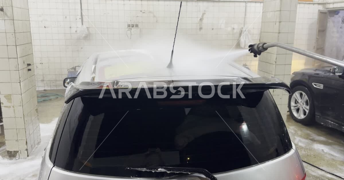 Cleaning cars through automatic washing, a car wash station in the