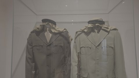 Archaeological exhibits inside the historic Al-Murabba Palace in Riyadh, authenticity, authenticity, and adherence to Saudi heritage, famous landmarks and tourist sites, the design and architectural art of old-style mud buildings, historical sites in the Kingdom of Saudi Arabia.