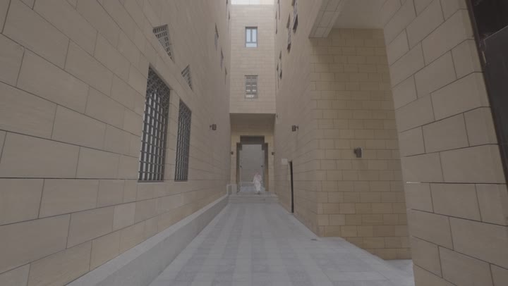 سوق الحلة وسط البلد في مدينة الرياض نهارا, المعالم التاريخية القديمة في العاصمة, الأسواق الشعبية التقليدية الأثرية, الأماكن السياحية التراثية المشهورة في المملكة العربية السعودية, مناطق جذب واستقطاب السياح