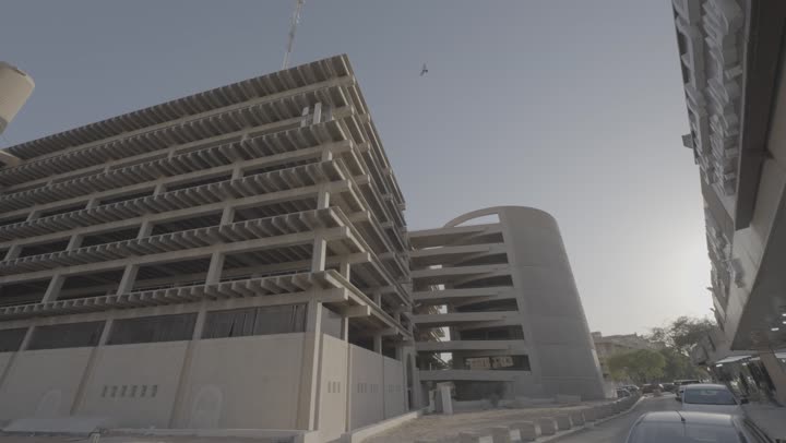 سوق الحلة وسط البلد في مدينة الرياض نهارا, المعالم التاريخية القديمة في العاصمة, الأسواق الشعبية التقليدية الأثرية, الأماكن السياحية التراثية المشهورة في المملكة العربية السعودية, مناطق جذب واستقطاب السياح