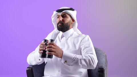 Planning and setting future goals, a young Saudi man using binoculars to see distant objects, clarifying and zooming in, portrait of a Qatari Gulf Arab man wearing traditional thobe and ghutra sitting on a chair and placing a telescope with close-up lenses on his eyes, purple background