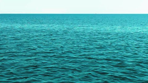 ممارسة مهنة الصيد البحرية,  هواية ومهارة اصطياد الاسماك, الاستمتاع في ممارسة مهن الملاحه قديماً , حرف يدوية شعبية, تصوير مقرب لصنارة صيد السمك من البحر الاحمر في المملكة العربية السعودية