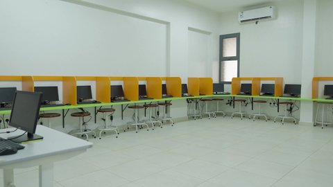 The use of modern technologies, capturing images of computer screens in the computer lab, how to use the computer in school, using the keyboard for typing, the concept of e-learning, modern developed curricula, effective education in the Kingdom.