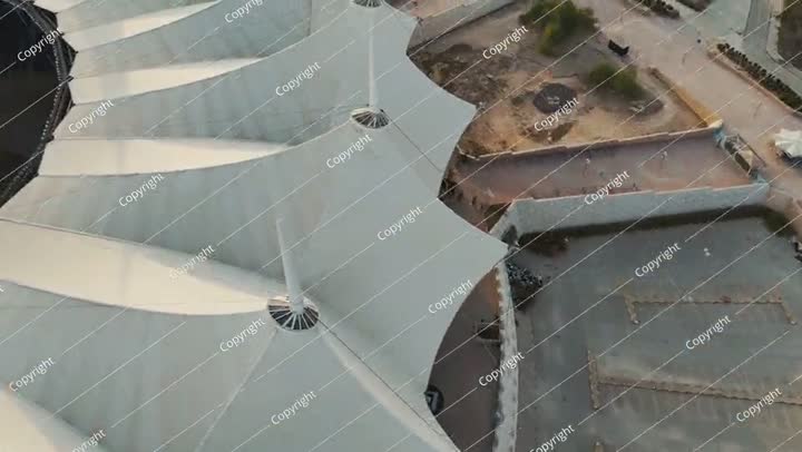 منظر جوي لملعب الرياض عند شروق الشمس